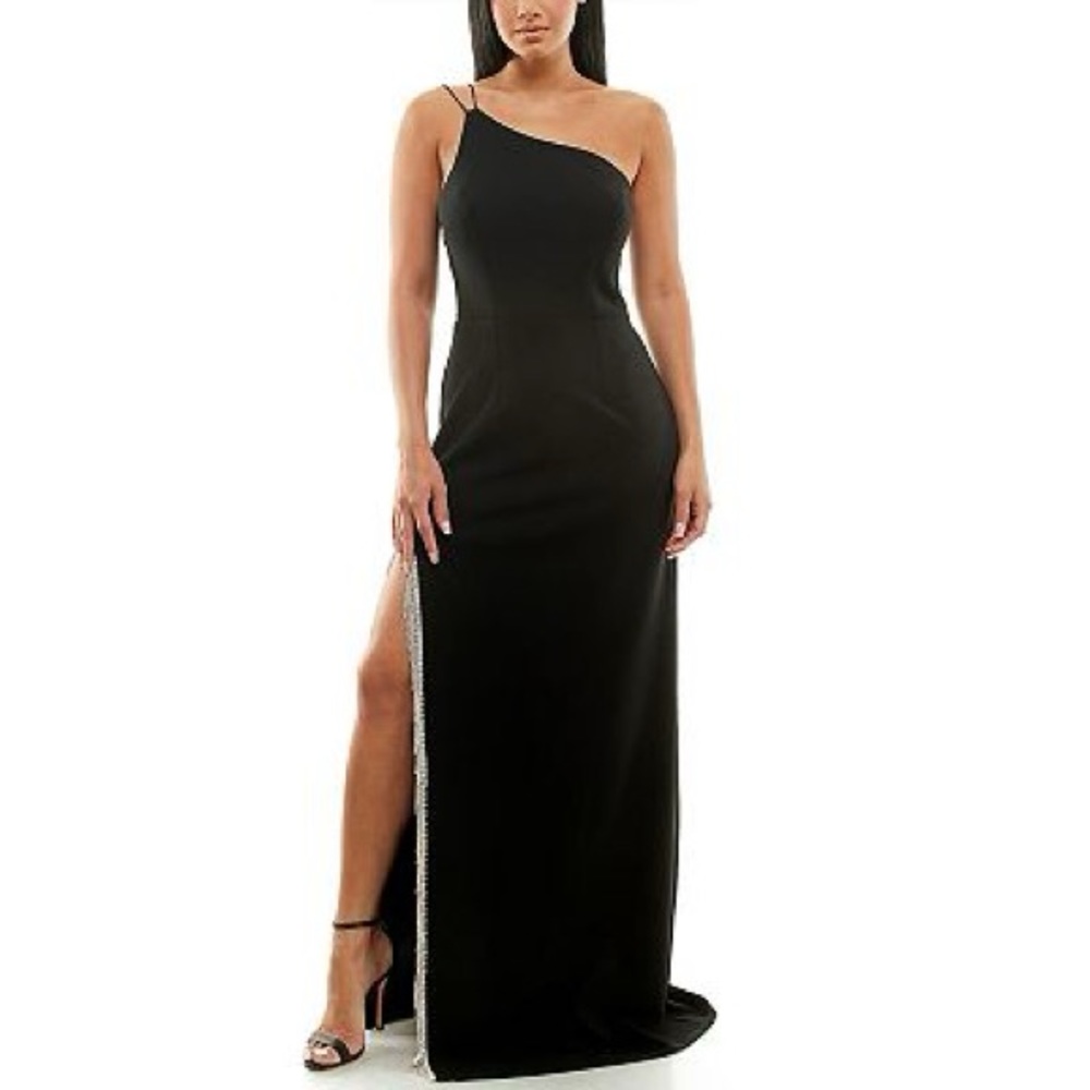 Xtraordinary Juniors' One Shoulder Double Strap Maxi Gown Size 1
